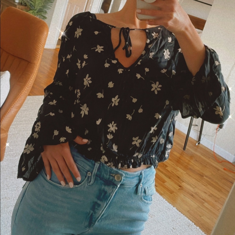 Amuse Society Bell-Sleeve Top